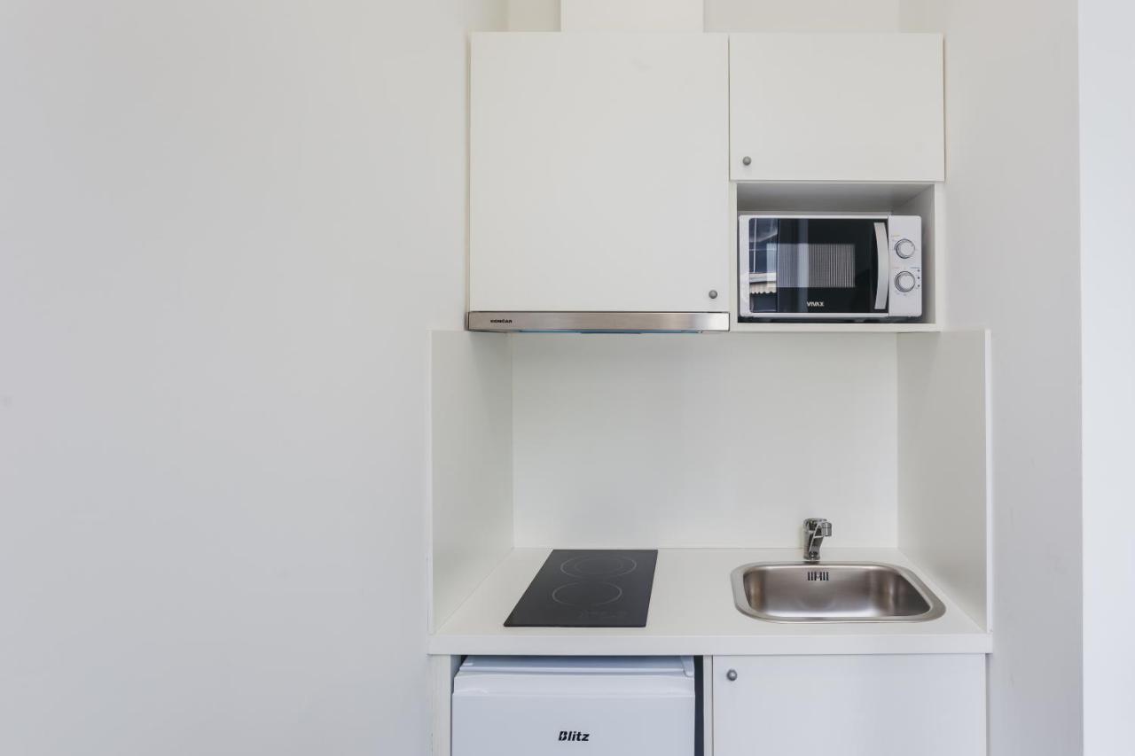 Mika Apartment And Studios ซาเกร็บ ภายนอก รูปภาพ